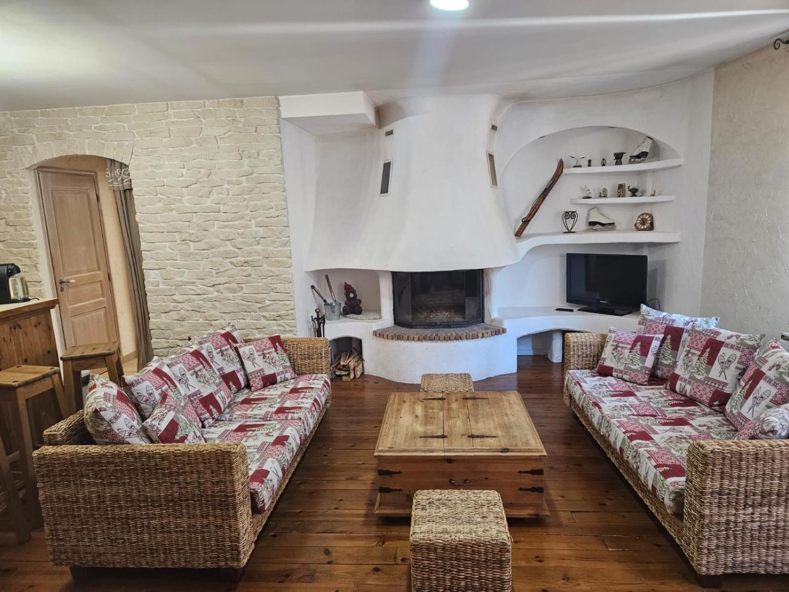 Blaise 4 Pieces Apartment Saint-Étienne-de-Tinée Екстериор снимка